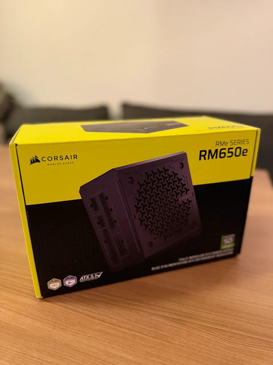 Fonte Corsair RM650e Full Modular