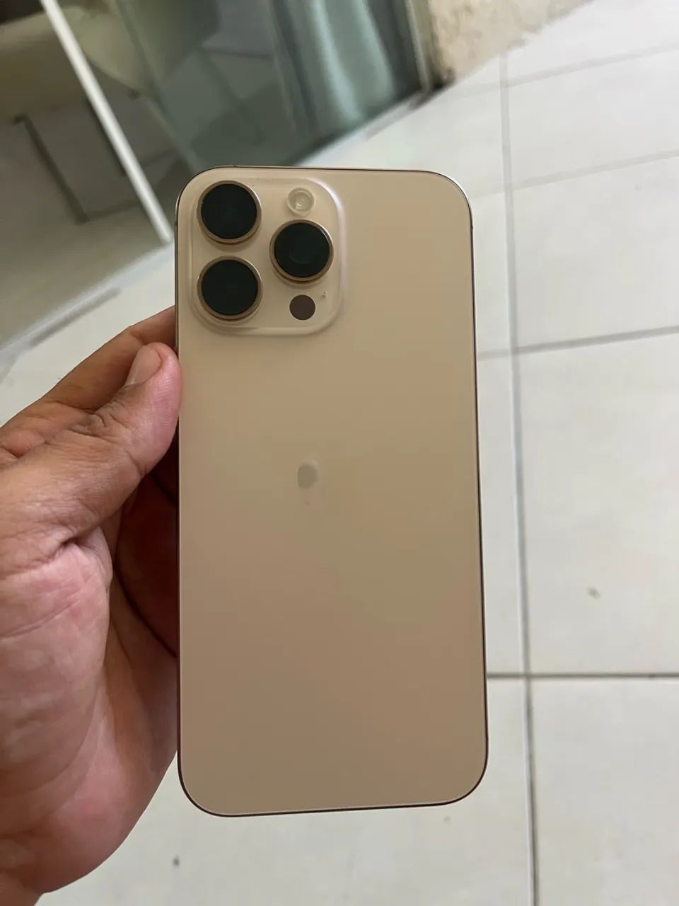 IPHONE 16 PRO MAX 256g COM GARANTIA APPLE - Foto 2