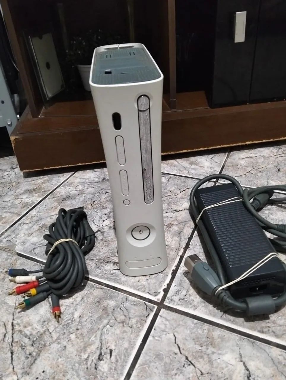 XBOX 360 ARCADE DEF.