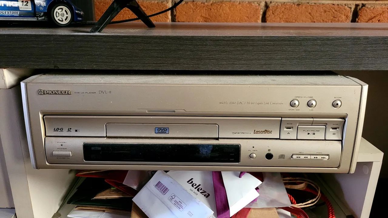 Pioneer DVL-9, um reprodutor de DVD e LaserDisc (LD) - DVD, Blu