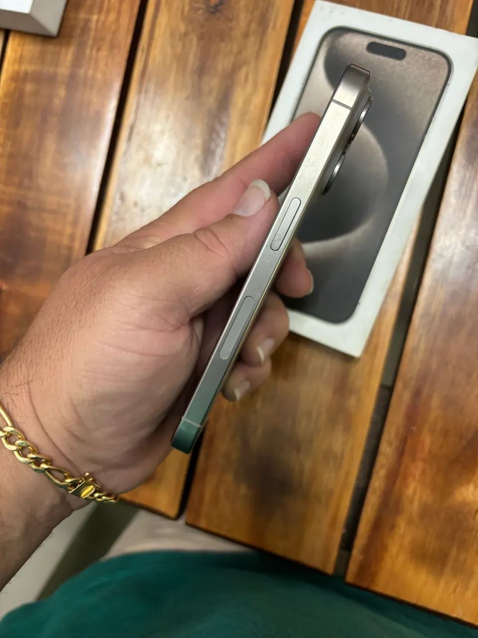 iPhone 15 pro 128 bateria 88% tela trocada tudo funcionando  - Foto 2
