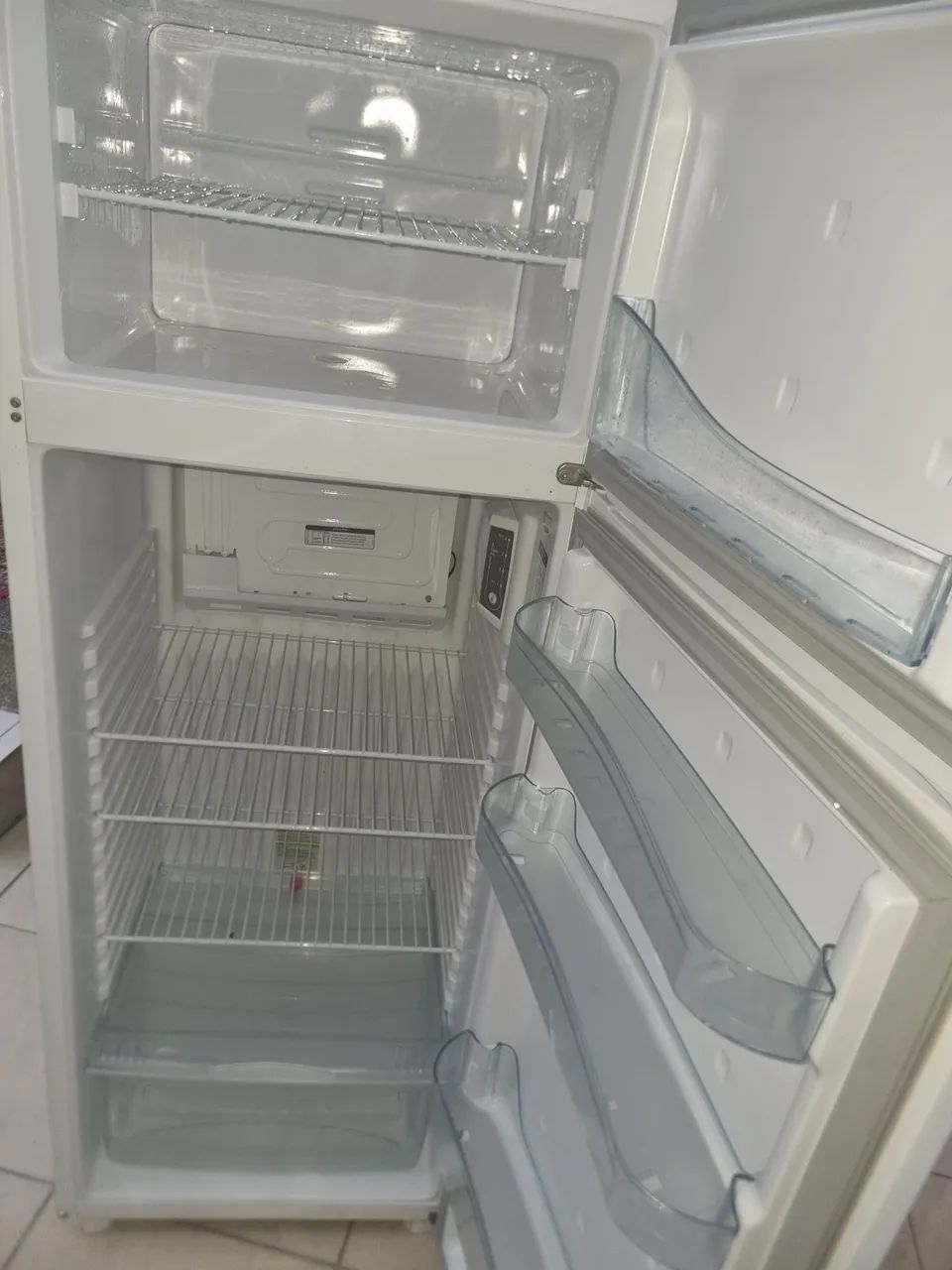 Vendo geladeira consul  - Foto 3