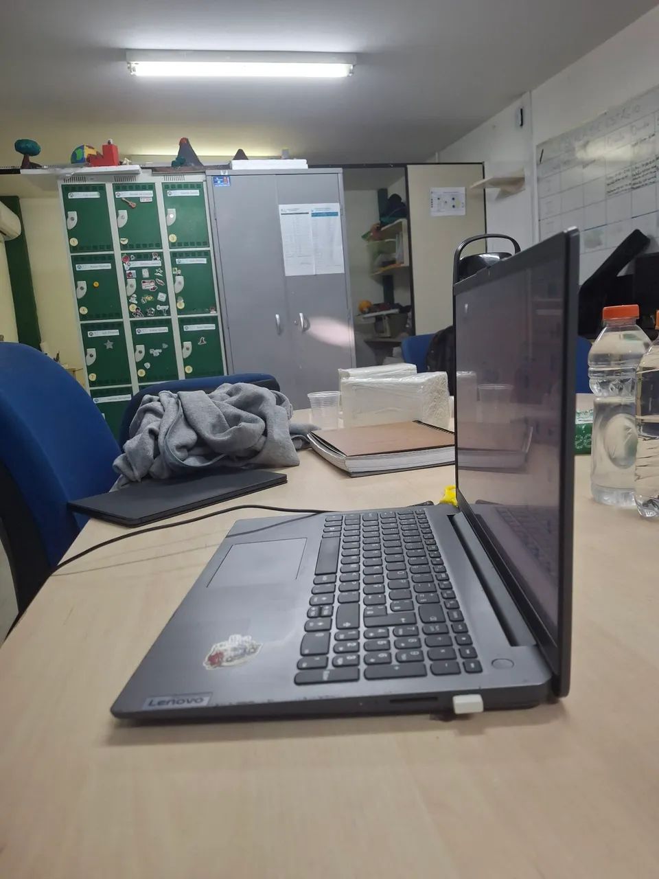 Ideapad 3 Ryzen 5 5500u 8g de HAM - Foto 4