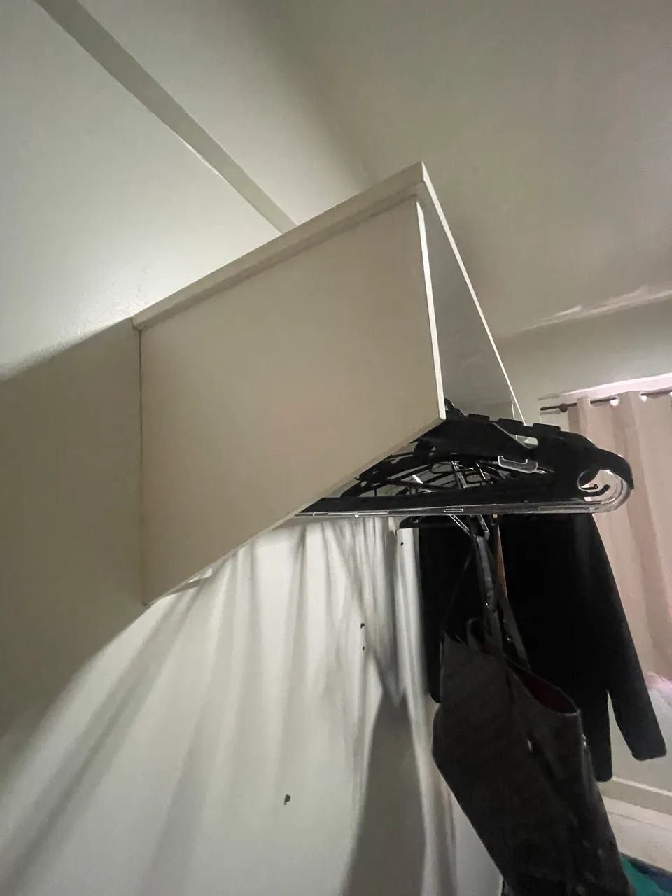 VENDO ARARA DE ROUPAS - Foto 3