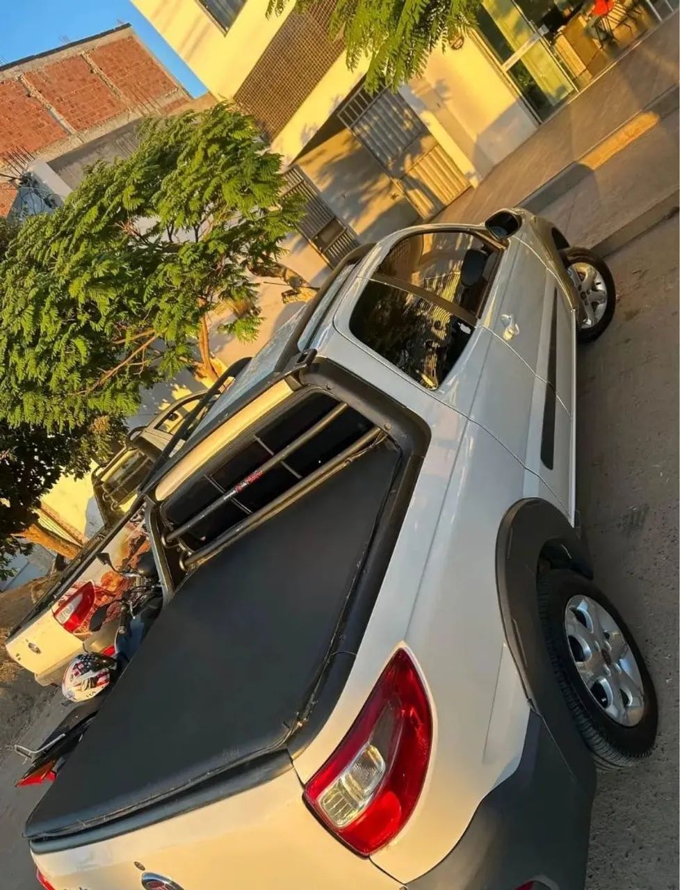 Fiat Strada Working Hard 1.4 Fire Flex 8V CD 2018 - Foto 3