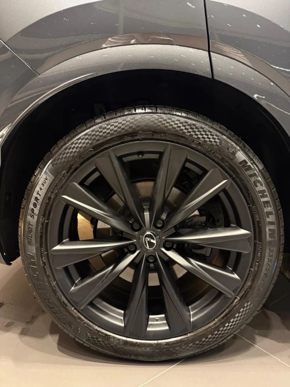 Lexus RX-500h F-sport 2.4 16V Aut. (híbrido), foto 4 de 17
