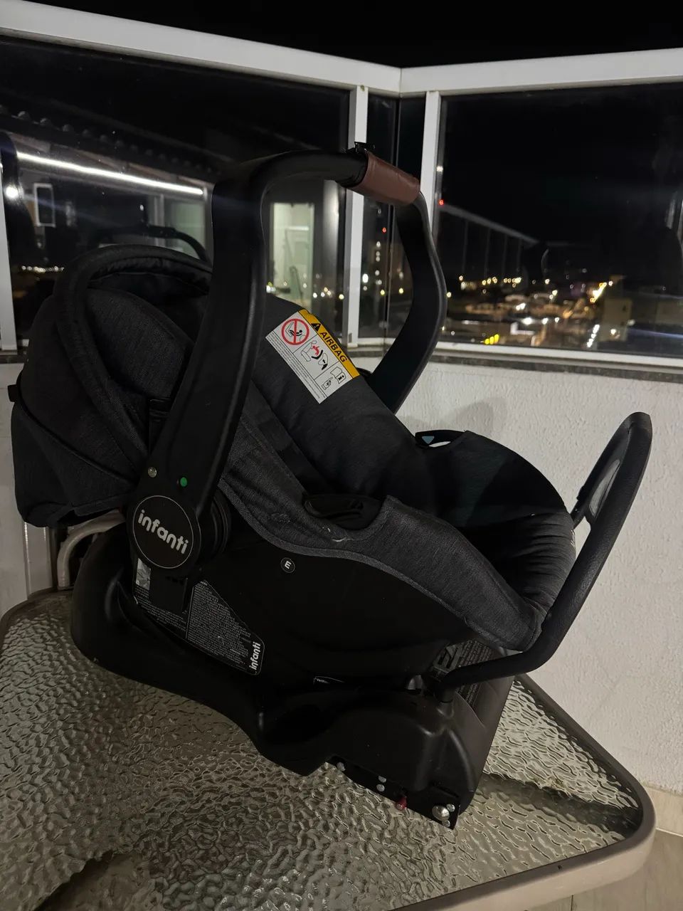 Bebê conforto infanti