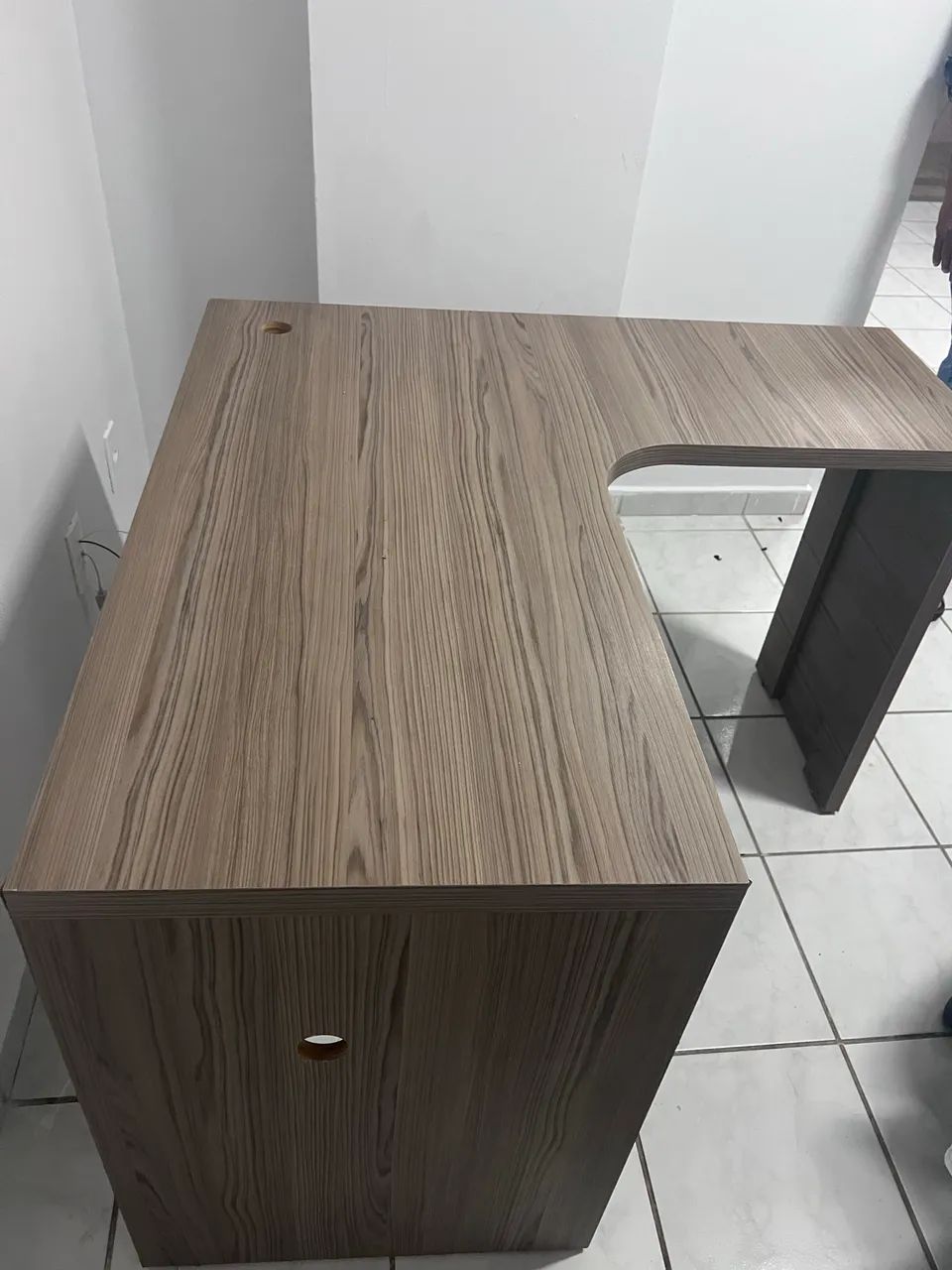 Mesa em L 1,10 x 1,10 m