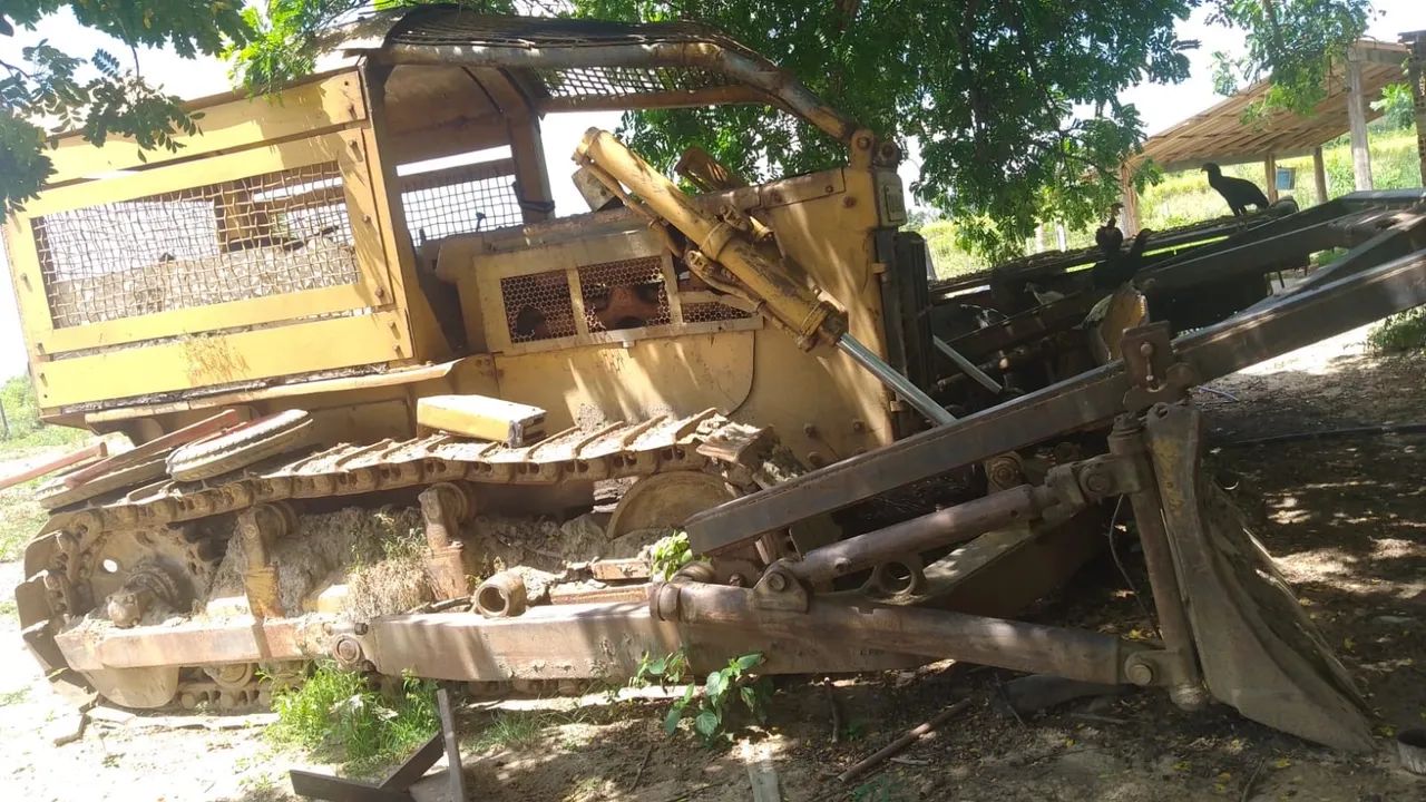 Trator Komatsu D65 - Foto 2