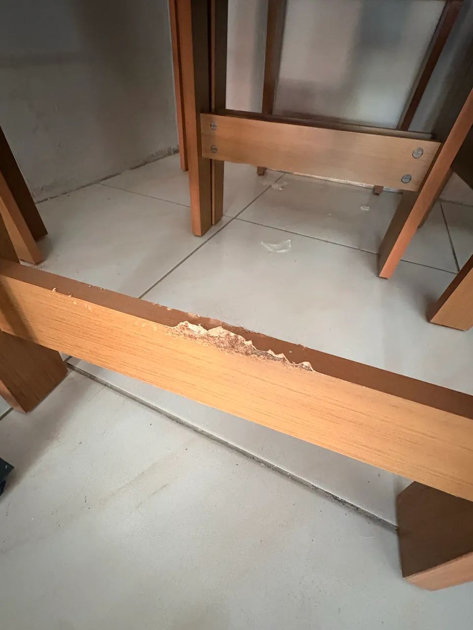 Mesa de Jantar Retangular 108cm Com 4 Cadeiras - Foto 4