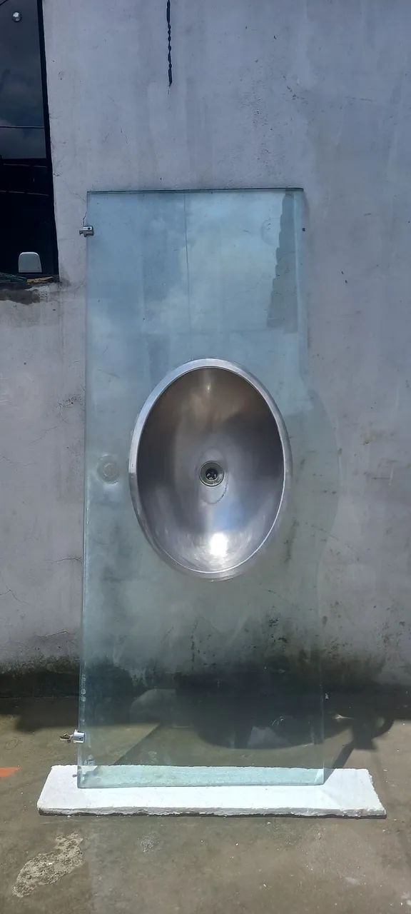 Bancada de vidro 1,30 X 0,56