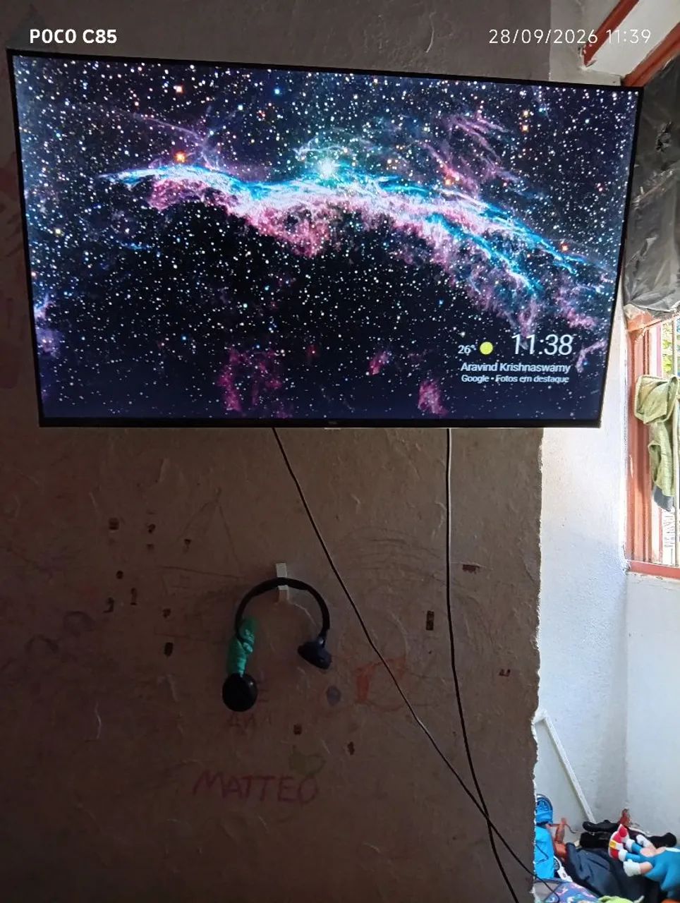 Vendo televisão da tcl 43 polegadas em perfeitas condições