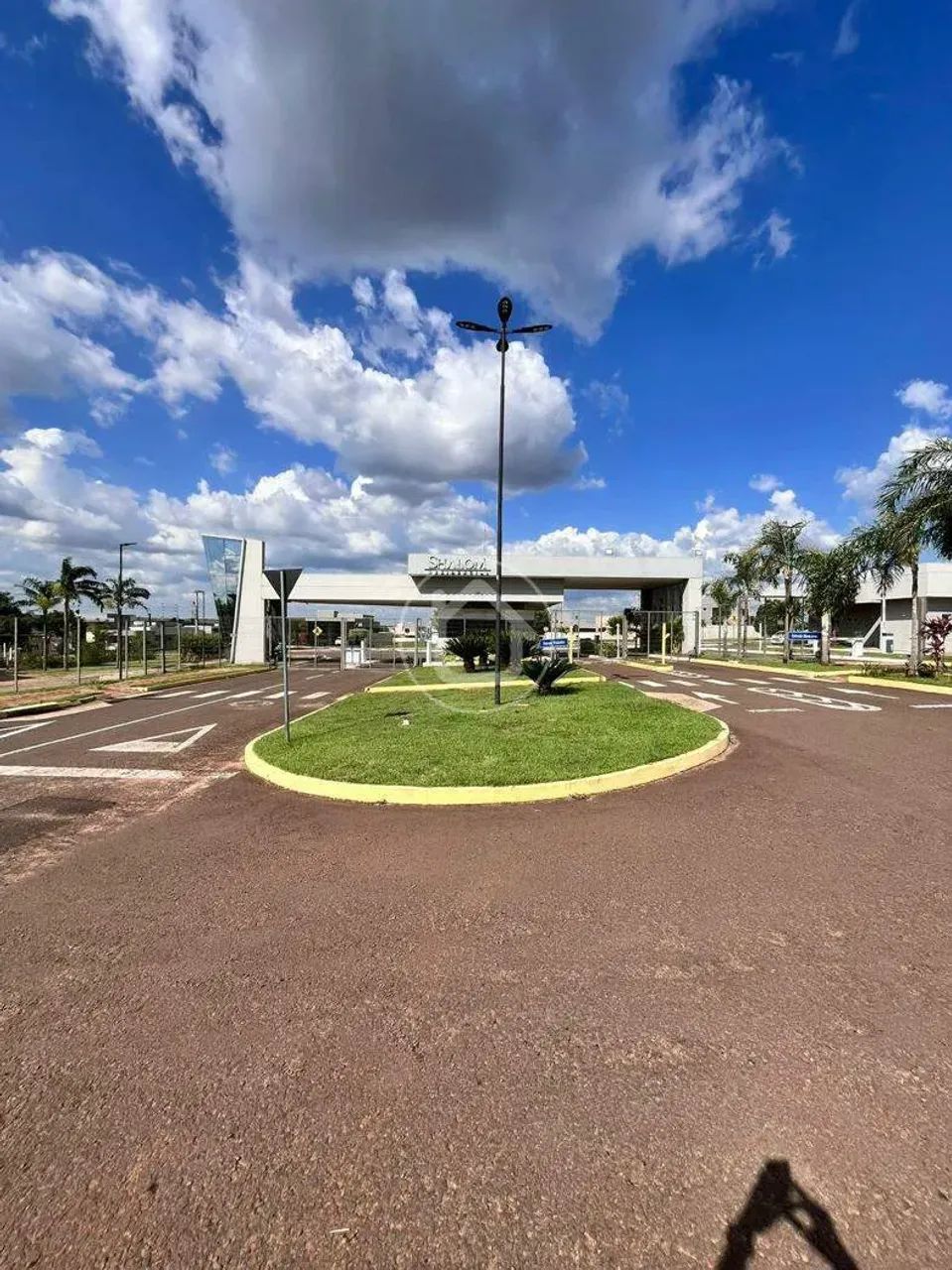 TERRENO RESIDENCIAL SHALON
