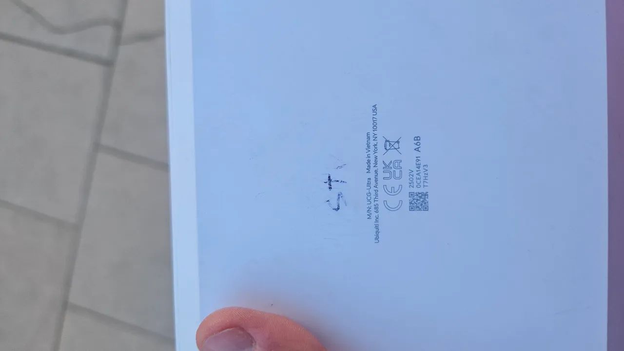 Ubiquiti Cloud Gateway Ultra (UCG-Ultra) - Foto 4