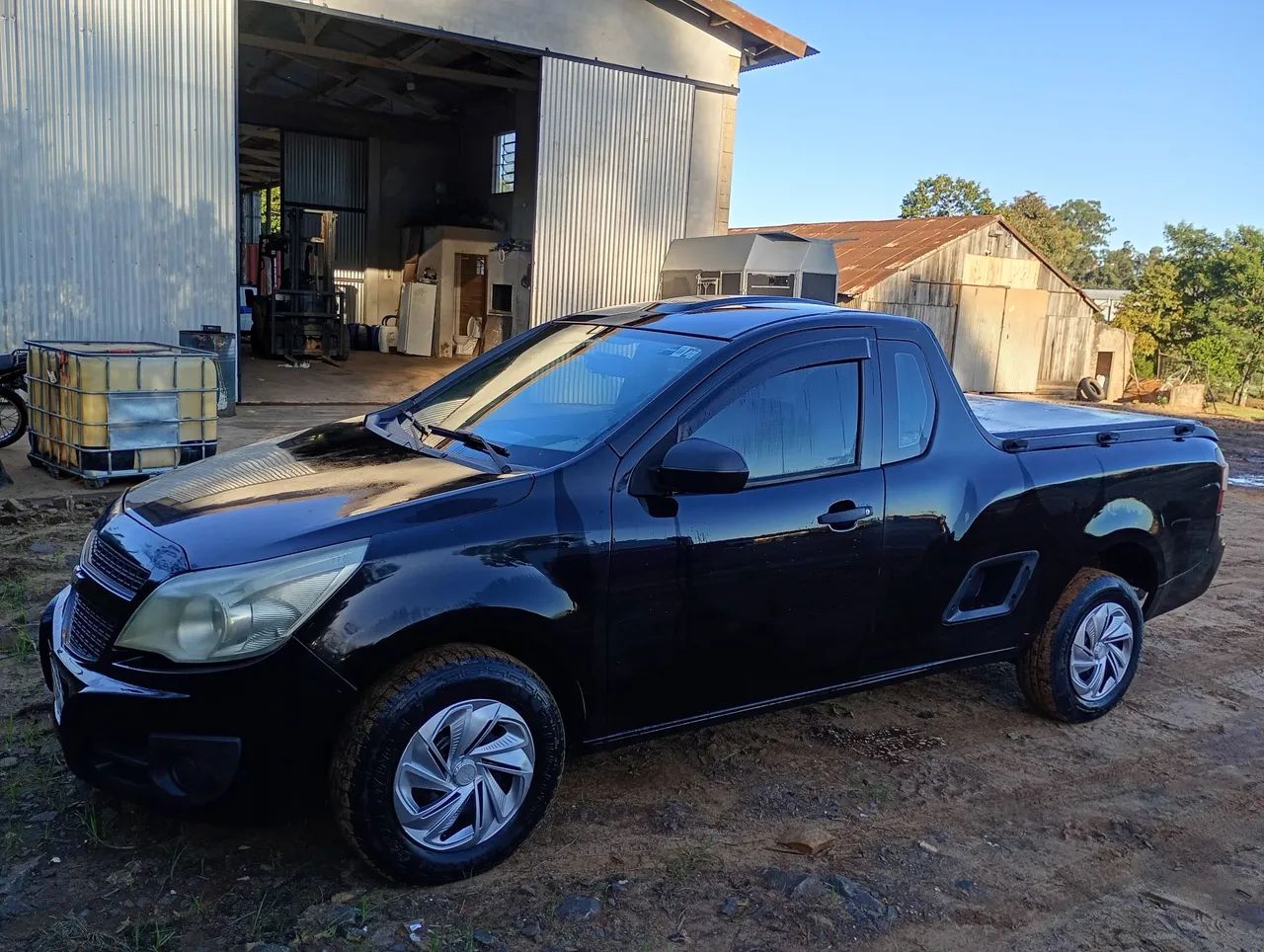 Chevrolet Montana 2012