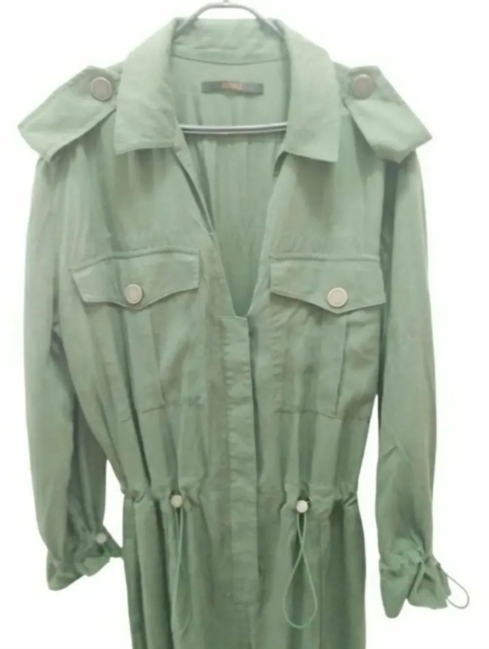 MACACÃO LONGO, VERDE MILITAR, MARCA ANIMALE. - Foto 2