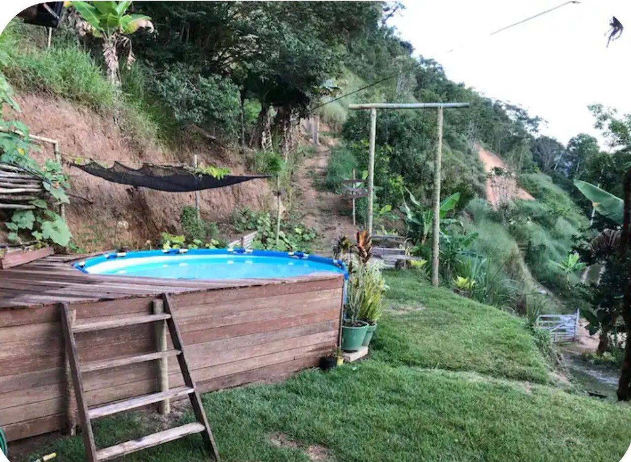 Chalé mobiliado no interior de Teresópolis, próximo a BR 116 e a 2 km de mercados e comer - Foto 4