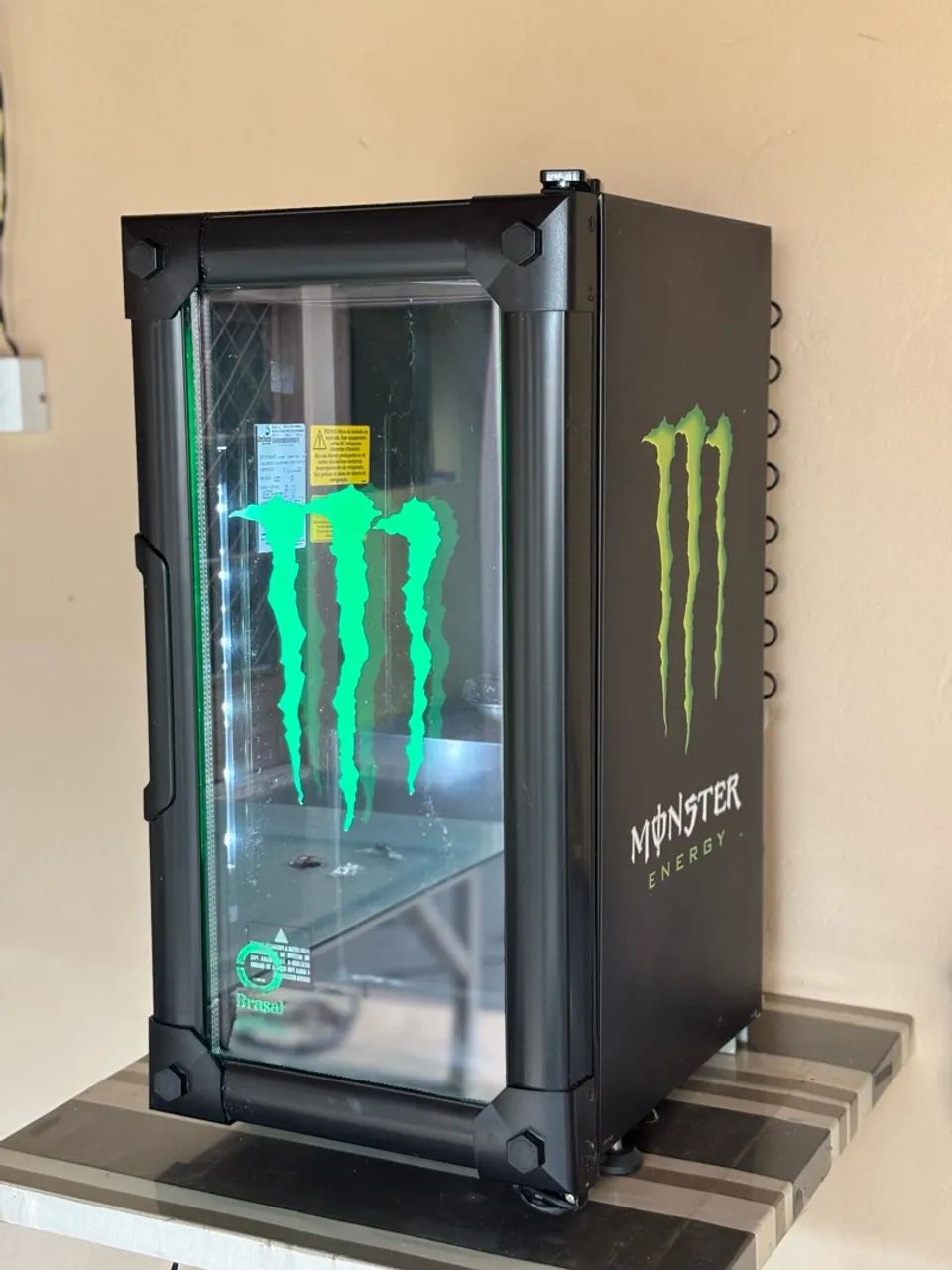 Frigobar Monster 