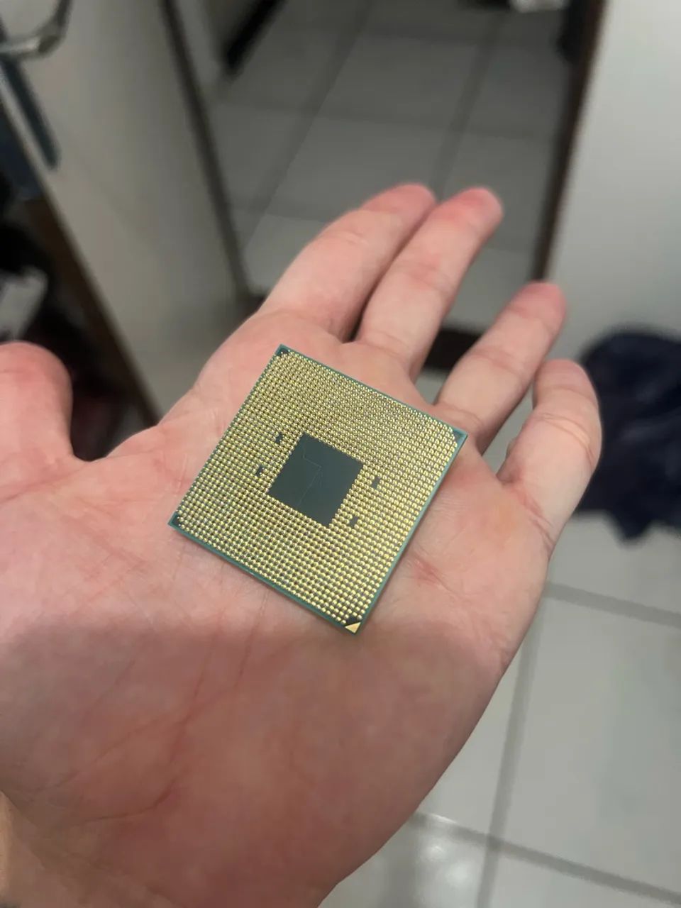 Ryzen 5 5600GT (Com Vídeo Integrado) + Cooler Original - Único Dono - Foto 2