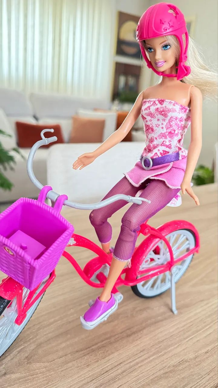 Barbie de bicicleta 