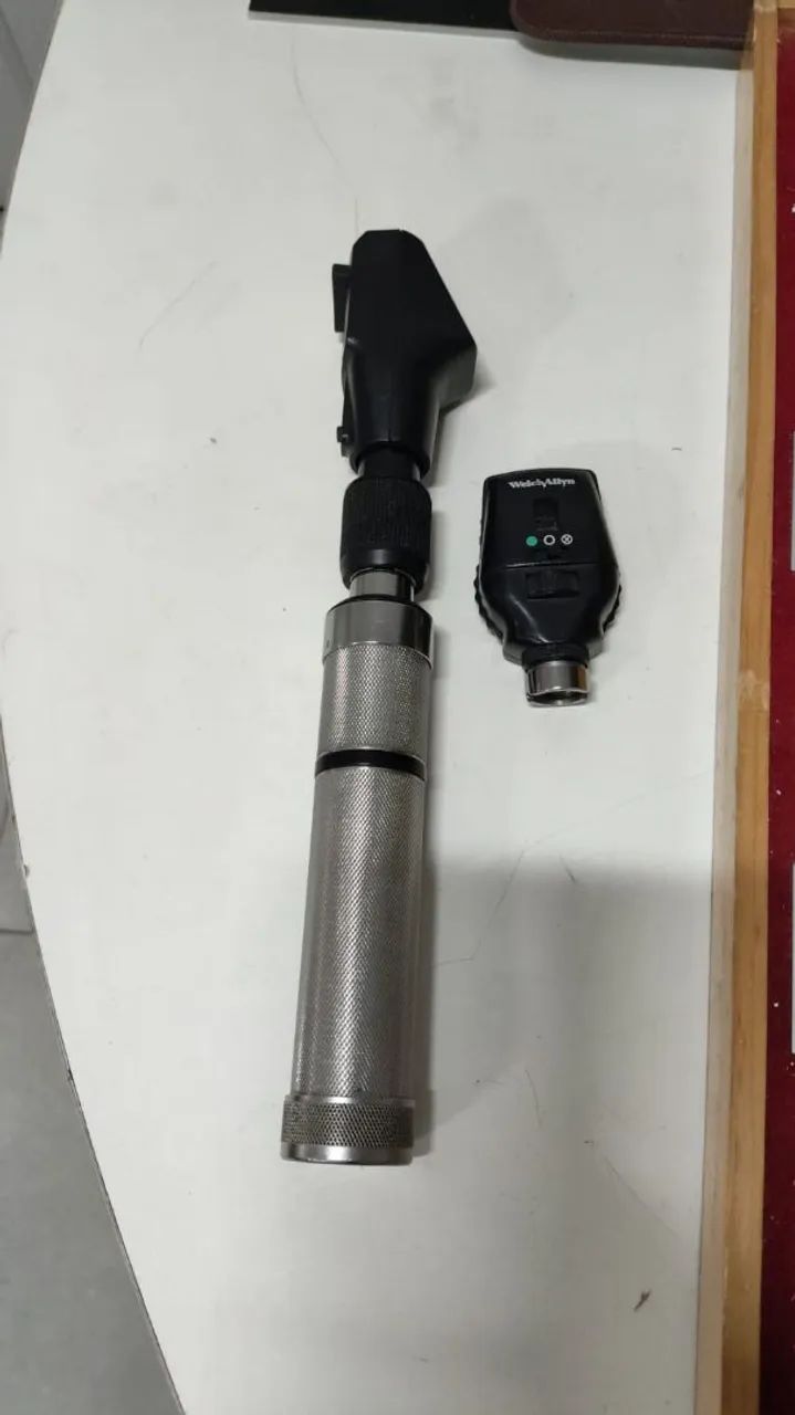 Oftalmoscópio e retinoscópio sem bateria  equipamento médico  - Foto 5