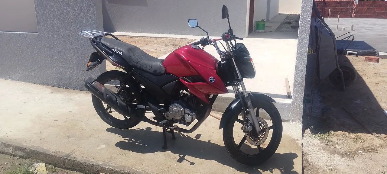 Vende-se Moto