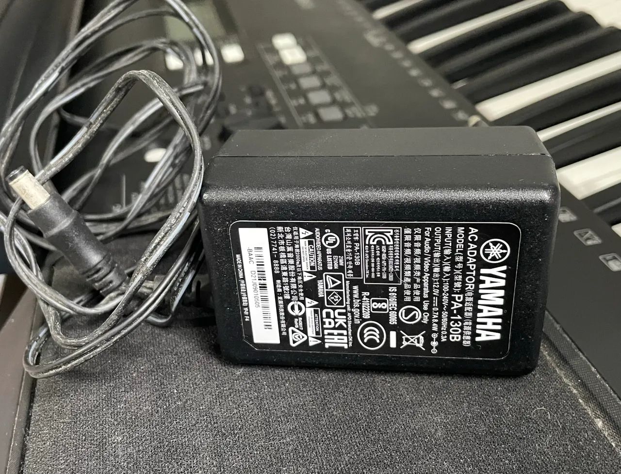 TECLADO Yamaha PSR-E373 - Foto 4