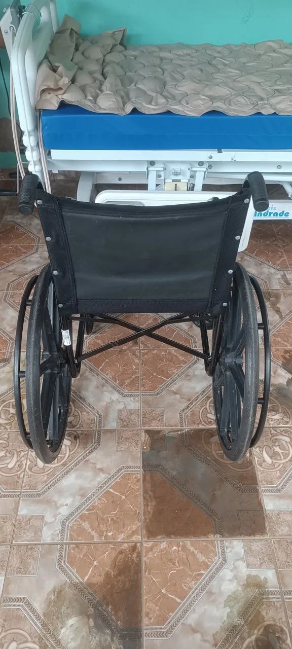 Cadeira de rodas - Foto 2