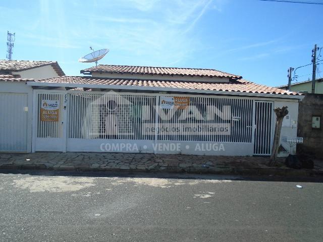 Casa para alugar com 3 dormitórios em Tocantins, Uberlândia cod:300403
