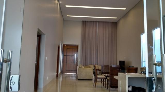 Samuel Pereira oferece: Casa 3 Suites Nova Moderna Pé Direito Duplo Piscina Churrasqueira - Foto 4
