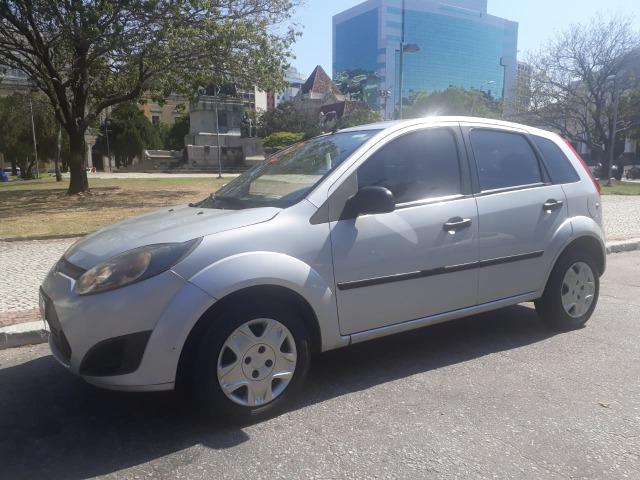Ford Fiesta Rocan 1.0 Flex 4p Completo (Muito Novo) Financio em até 60x