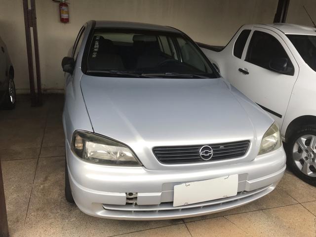 Astra sedã GL 1.8 completo
