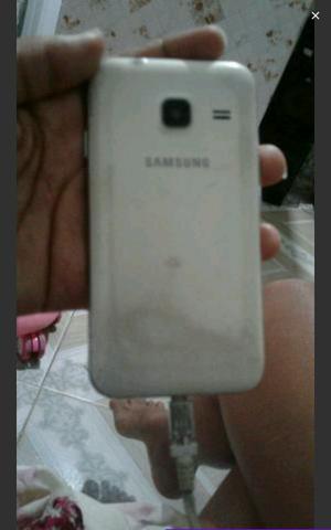 Celular J1 mini todo bom