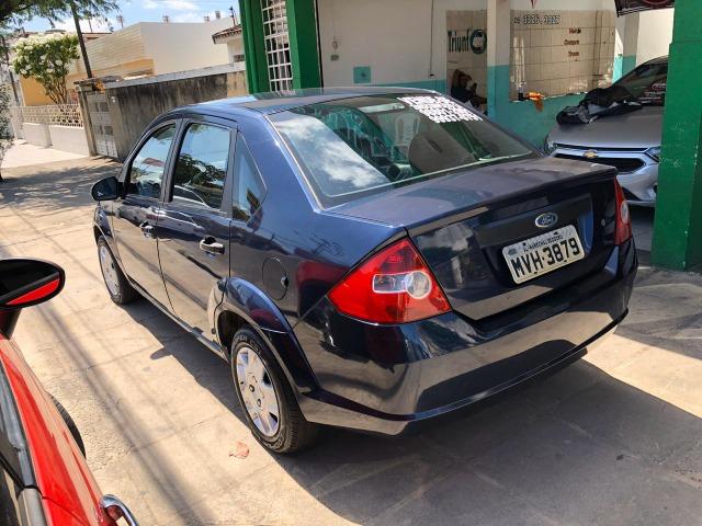 Fiesta Sedan 1.6 Flex 2005 (R$: 2.900,00 + 48 x 398,00) - Foto 4