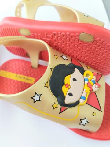 Chinelo Galinha Pitadinha + Sandália bebê Maravilha - Foto 2