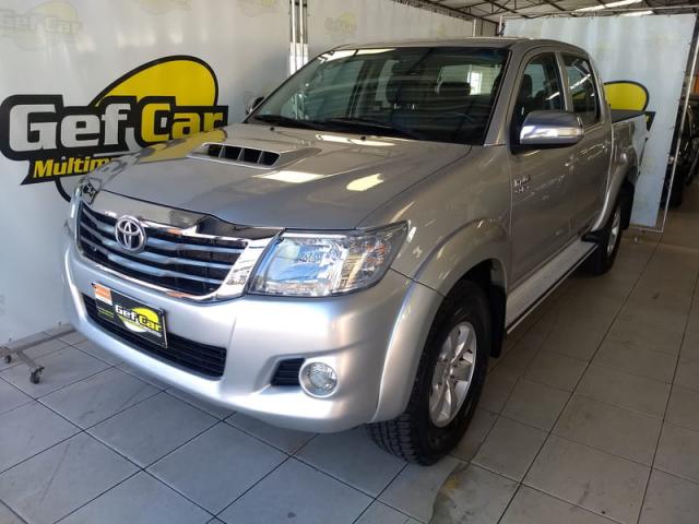 TOYOTA HILUX CD 4X4 SRV 2012
