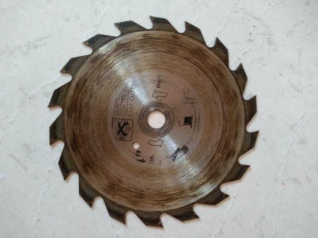 Serra circular manual black&decker - Foto 3