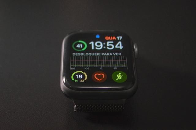 IPhone 7 32gb + Apple Watch Series 4 40mm - Foto 2