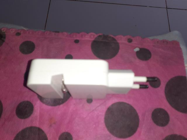 Carregador do IPhone 20 reais