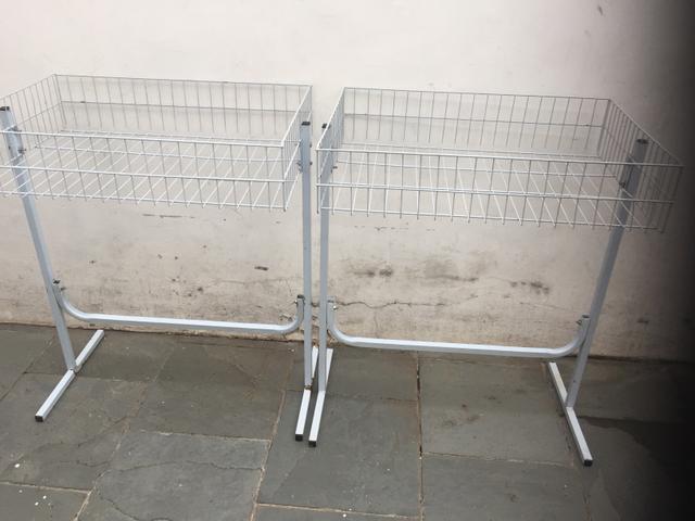 Banca para ofertas, duas unidades