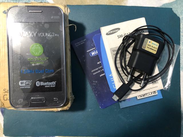 Celular samsung young2
