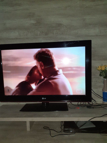 Tv LG 34 polegadas novíssima