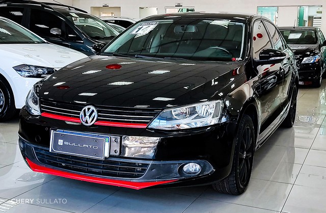 VOLKSWAGEN JETTA 2014 COMFORTLINE 2.0 AUTOMÁTICO