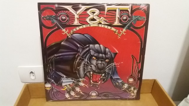 LP - Y & T - Black Tiger