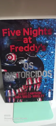 Kit de Livros Five Nights at Freddys : Os Distorcidos & A Última