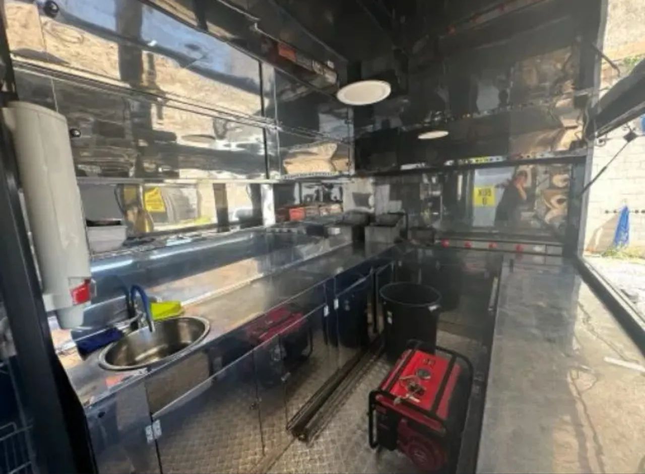 Trailer Premium Acm/Inox 4x4m Completo! Aceito Veículo. - Foto 4