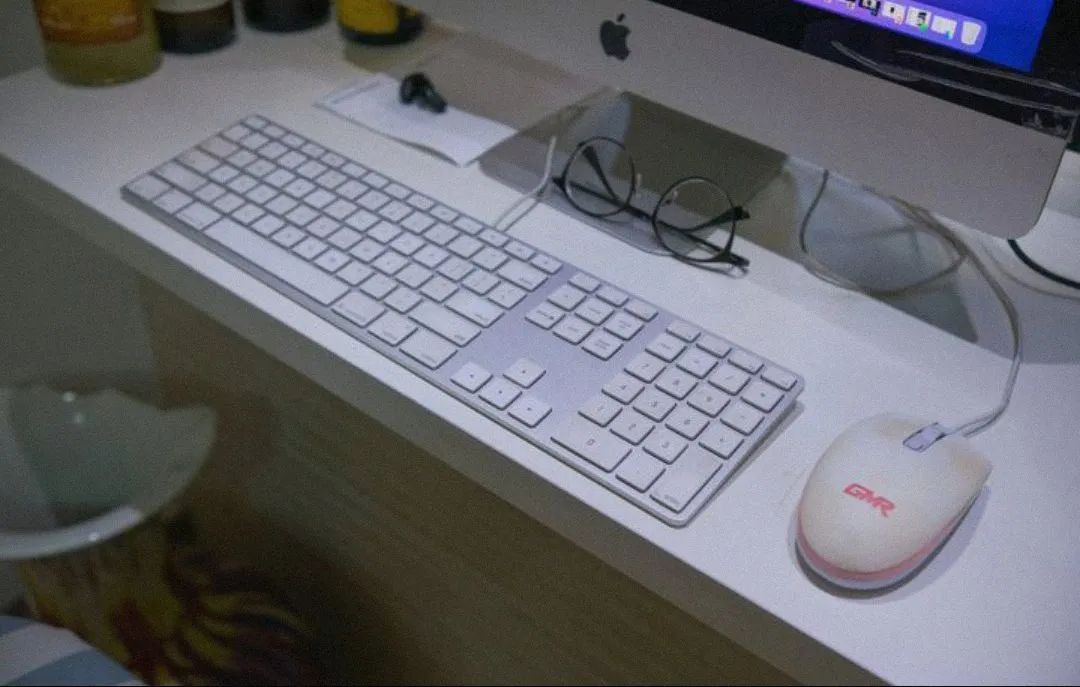 Apple Imac 21.5 Core i5 1000GB SSD, 16GB RAM - Foto 3