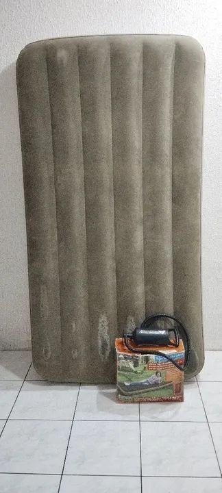 Colchão Inflável 99,06 x 190,5 x 22,22