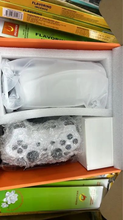 Projetor de imagens X10 plus com jogos - Foto 5