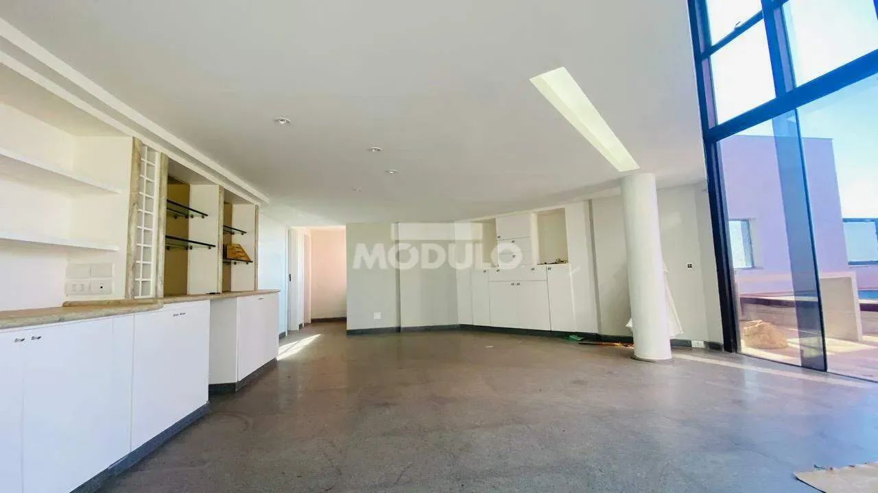 Cobertura para locação, bairro Fundinho - Foto 5